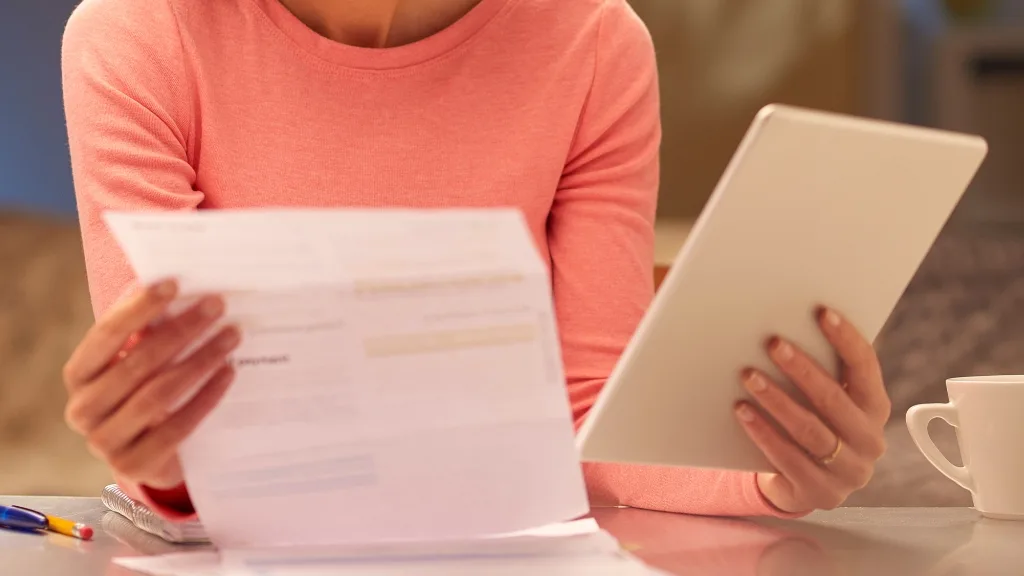 literature-review services by PHDassistance